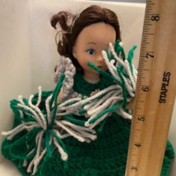 NFL Philadelphia Eagles Team Handmade Crochet Cheerleader Doll - Picture 7 of 13
